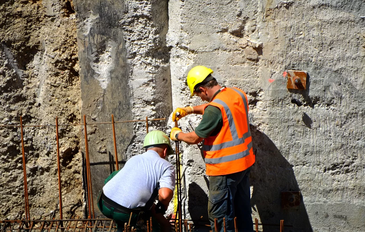 Jaki beton na fundament B20 czy B25 - Szalunki